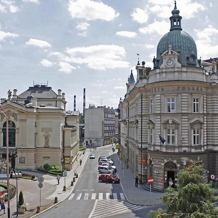 Apartament Pod Debowcem Lägenhet Bielsko-Biała Exteriör bild